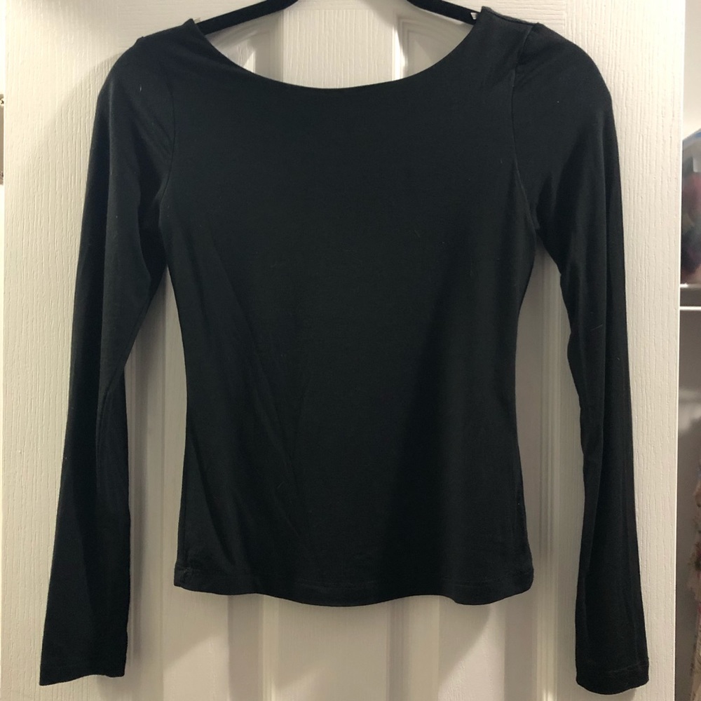 CJLA Harper Long Sleeve top black XS NEVER WORN